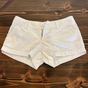 Lilly Pulitzer - White floral Walsh Short - Size 2